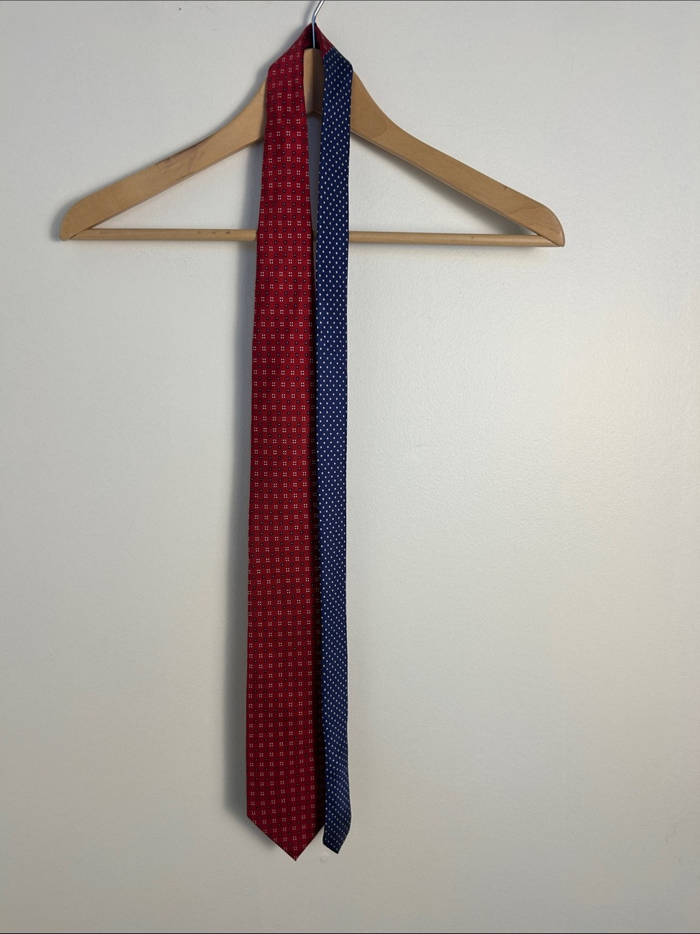 Tommy Hilfiger Red Silk Tie Business Office Dress Tie
